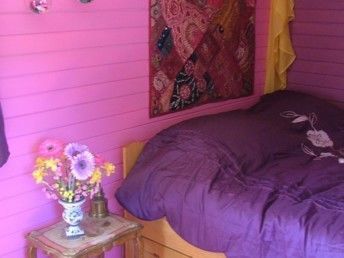 Travelling people trailer